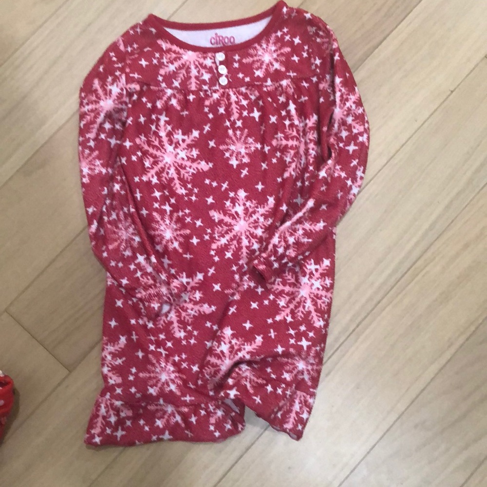 Pajama bundle ! - Picture 4 of 4